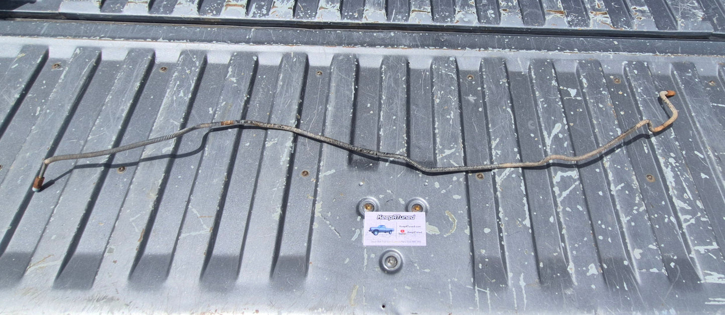 Non Cabin Chassis Regular Dually Brake Hard Line on Axel 89-93