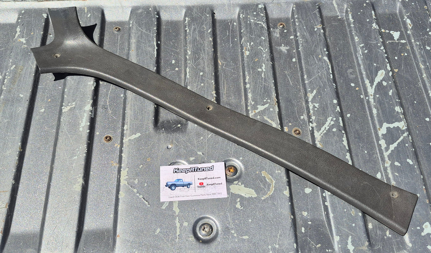 Headliner Trim (Above Passenger Door, Grey)