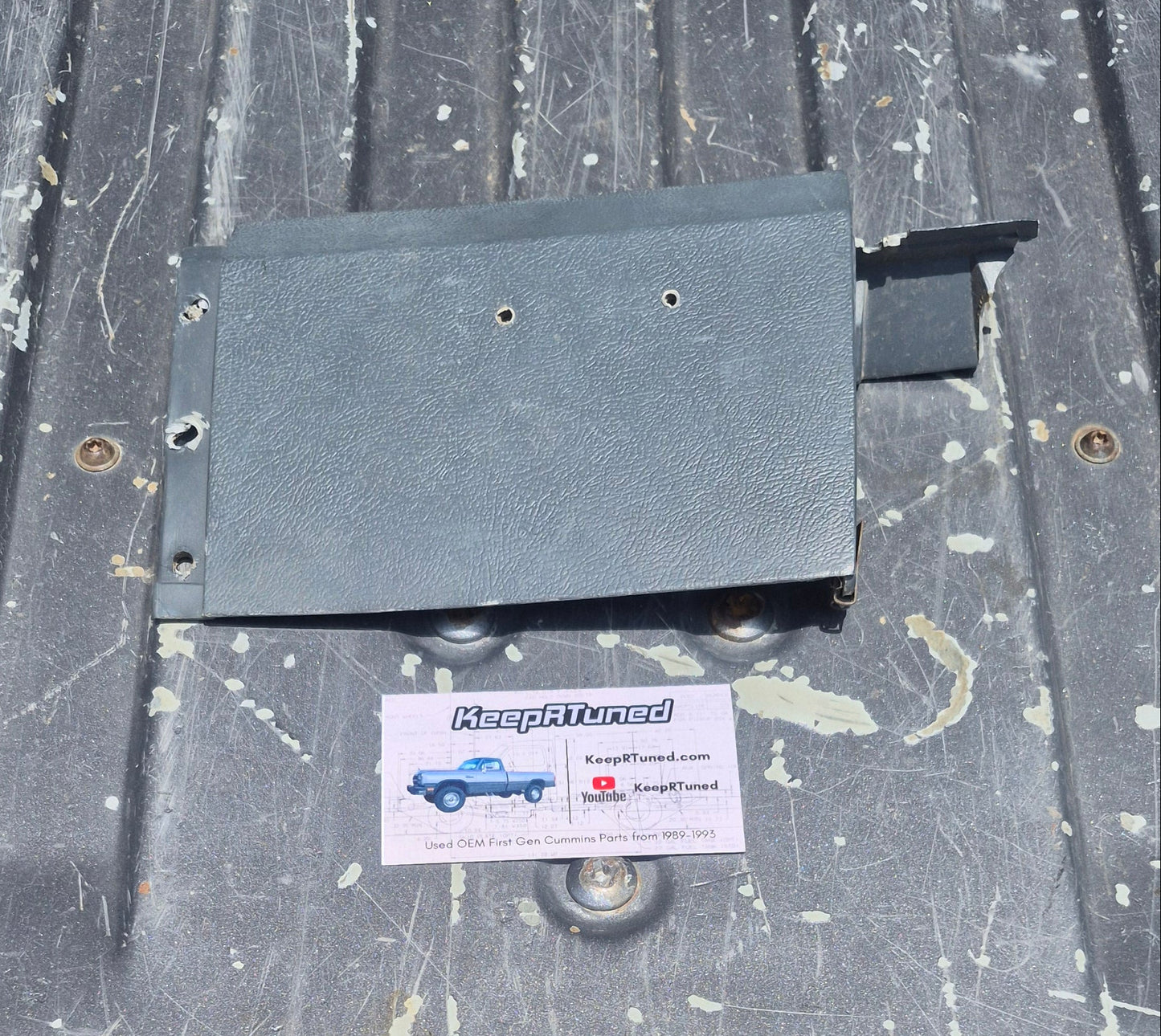 Dash middle section