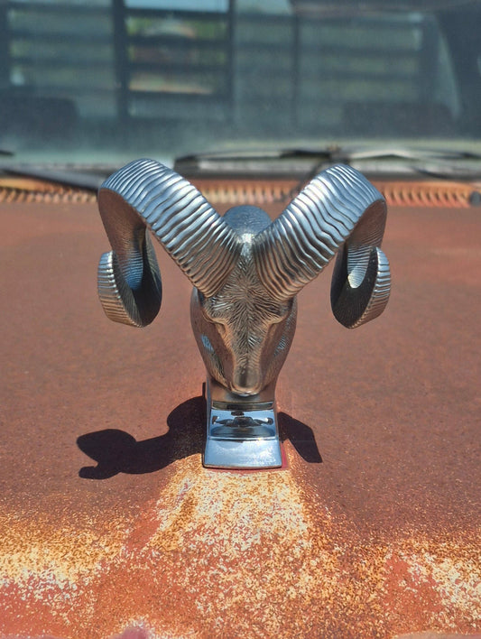 Rams Head Emblem OEM - read