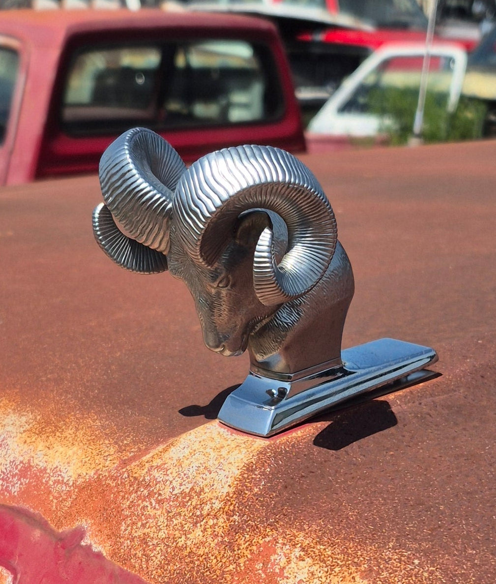 Rams Head Emblem OEM - read