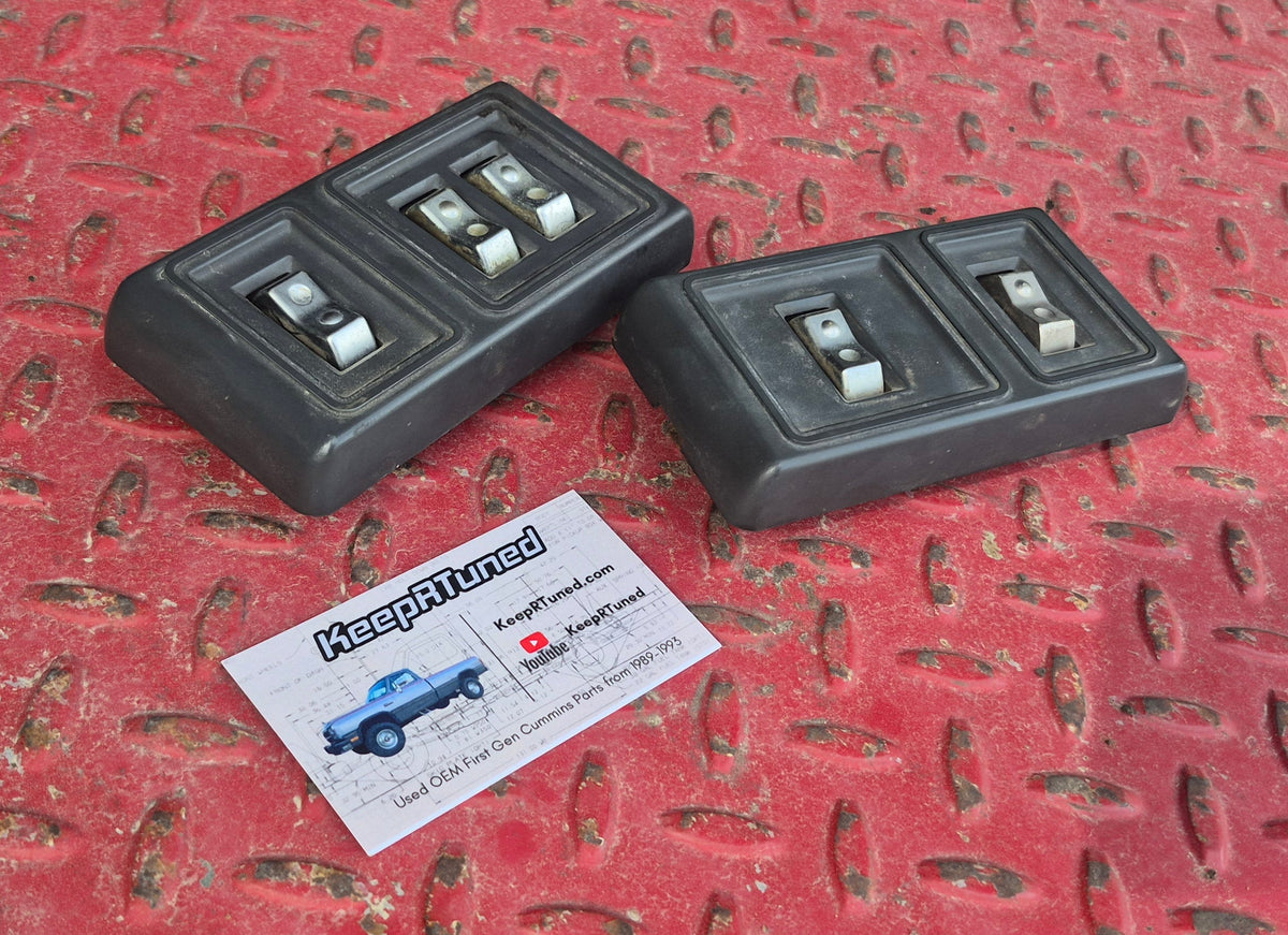 Power Door Panel - Door Lock Switch / Window Button Bezel Pair + Buttons Grey