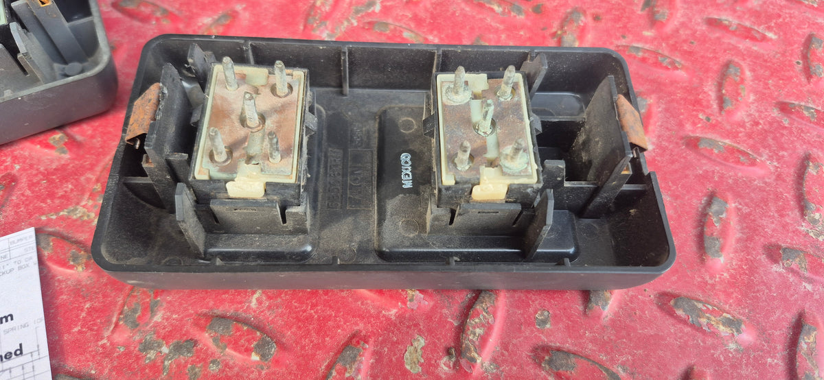 Power Door Panel - Door Lock Switch / Window Button Bezel Pair + Buttons Grey