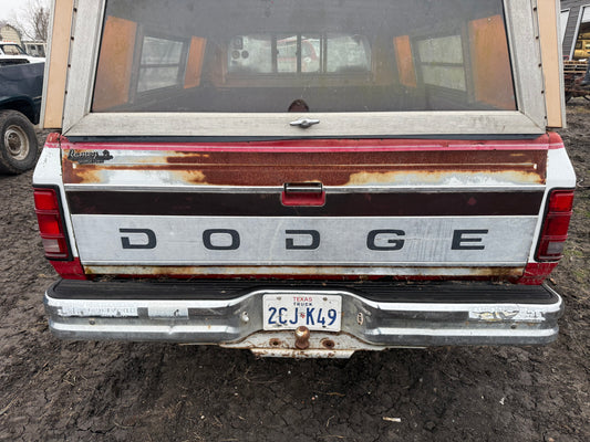 Tailgate Red and White LE Nice Shape! (Local pickup)