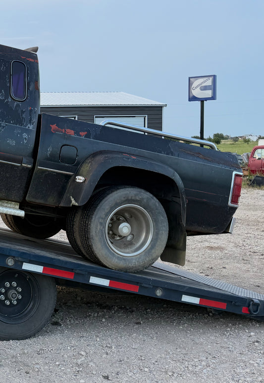 Z Dually SHORT Bed (Custom Dodge never made one from factory. Super rare from a conversion package)