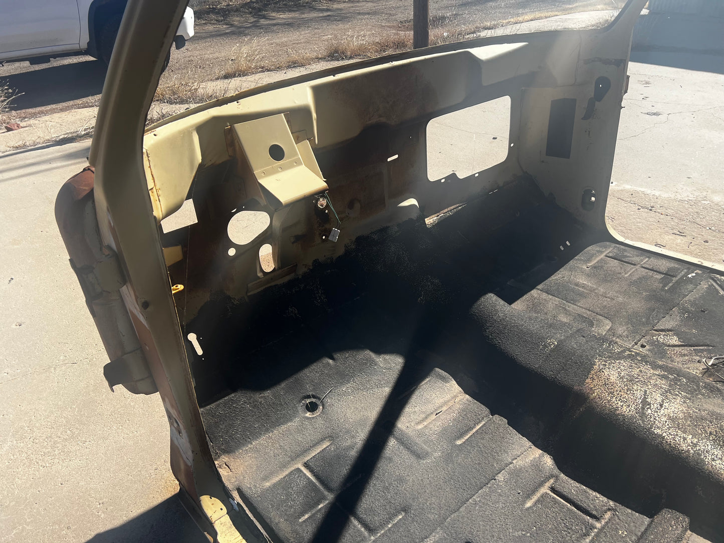 Crew Cab (No title comes with gutted doors that are on it) Also selling a crew cab Longbed frame for 1000