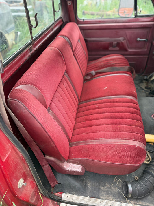 Red Bench Seat 89-90 Really Clean! (Local pickup or extra for shipping)
