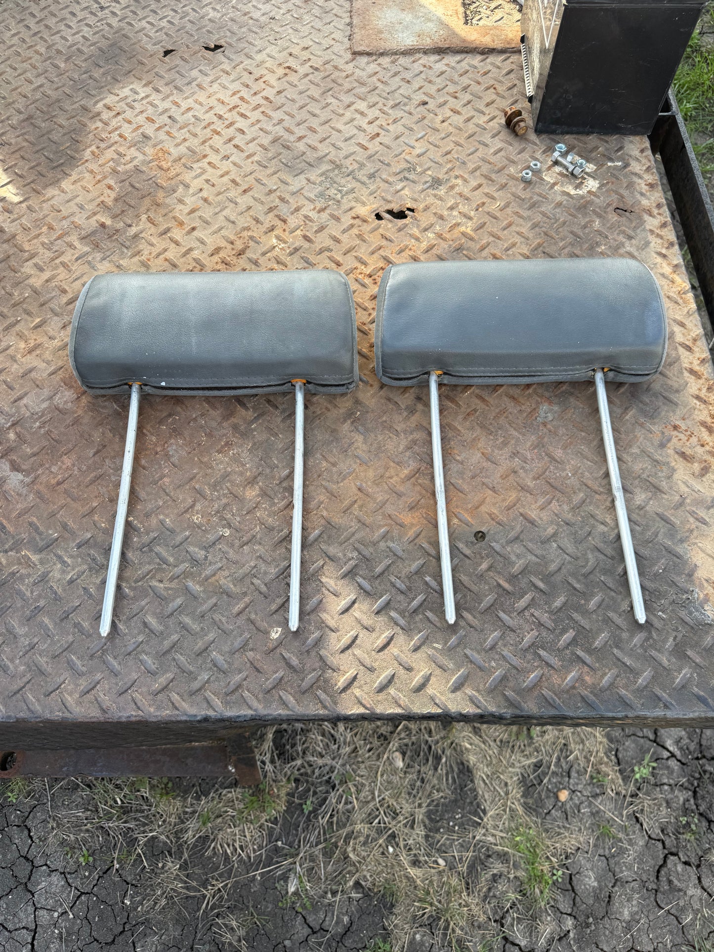 Headrest Single Cab Bench Seat Grey 89-93 Dodge Ram 1st Gen Cummins