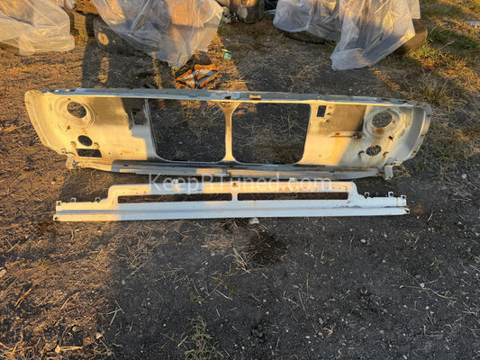 Non Intercooled Core Support And Valiance (Local pickup or extra for Frieght)