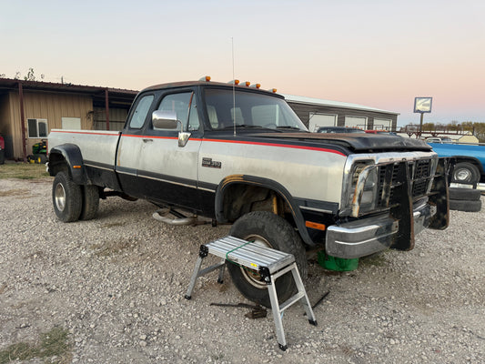 1993 Dodge Ram W350 Club Cab 1st Gen Cummins