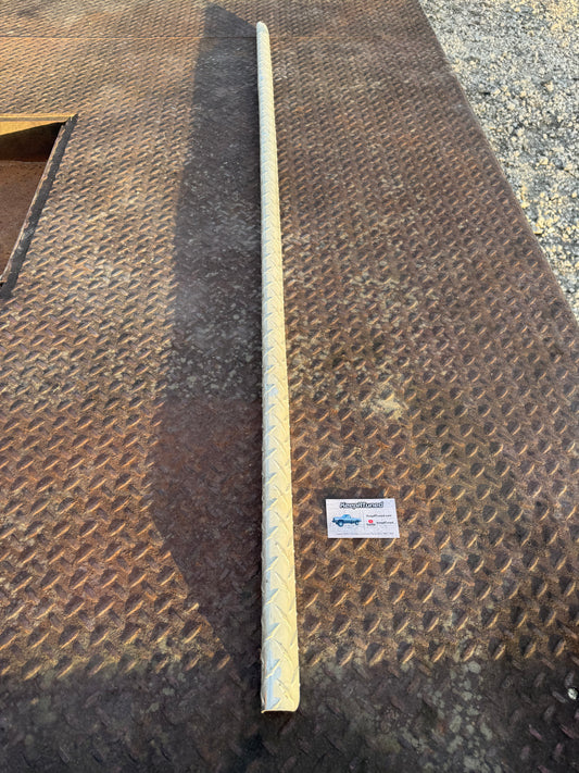 Diamond Plate Tailgate Cap