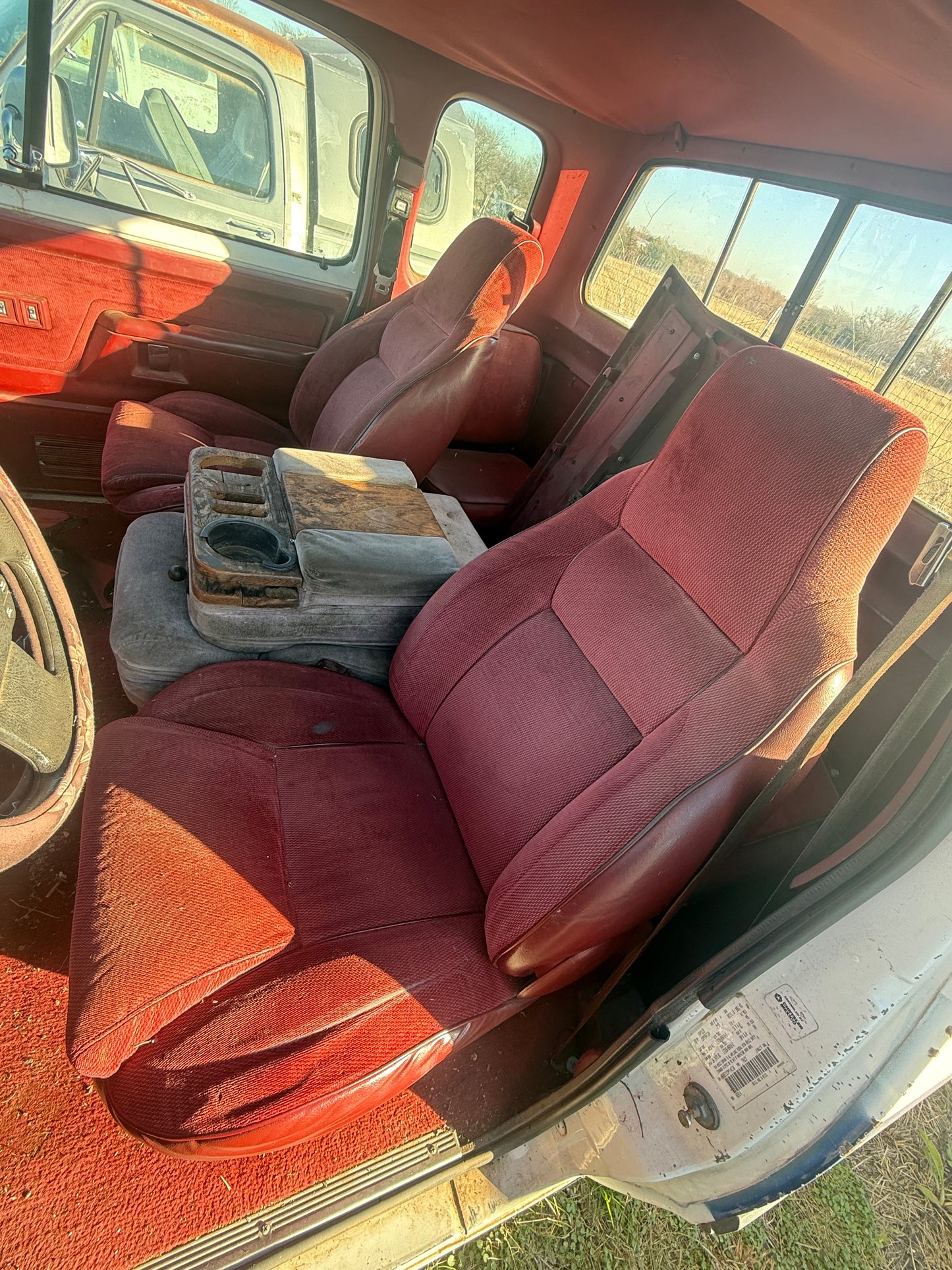 Bucket Seat And Center Console Set (Red) 92-93 Dodge Ram 1st Gen Cummins (Local pickup or extra for frieght)