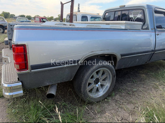 Side Moulding LE Trim And Tail Light Pair