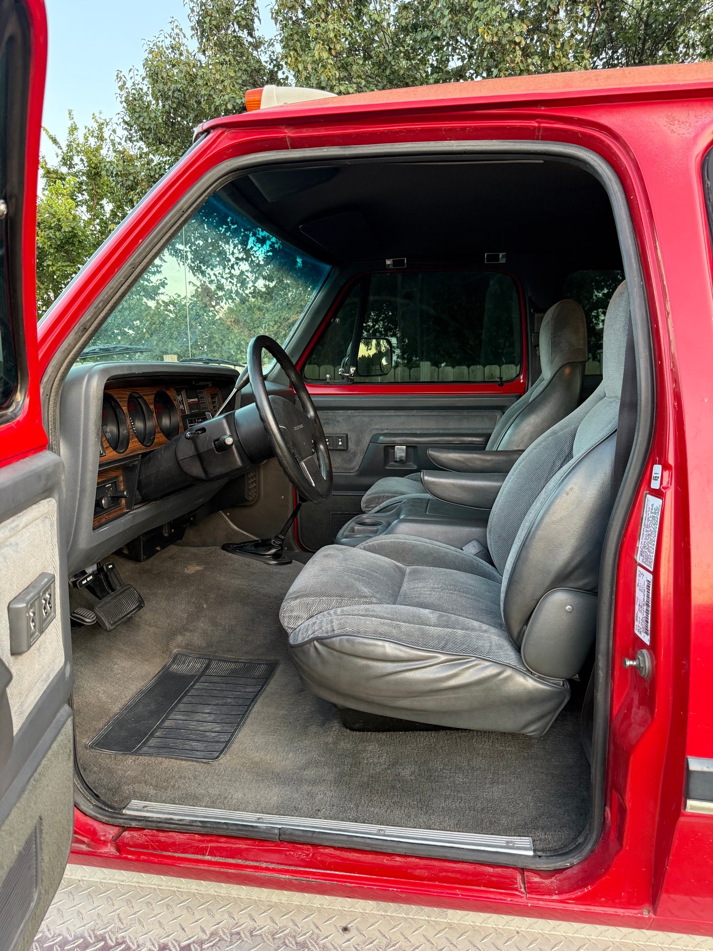 W350 Club Cab Dually Auto 4x4 First Gen Cummins 1993