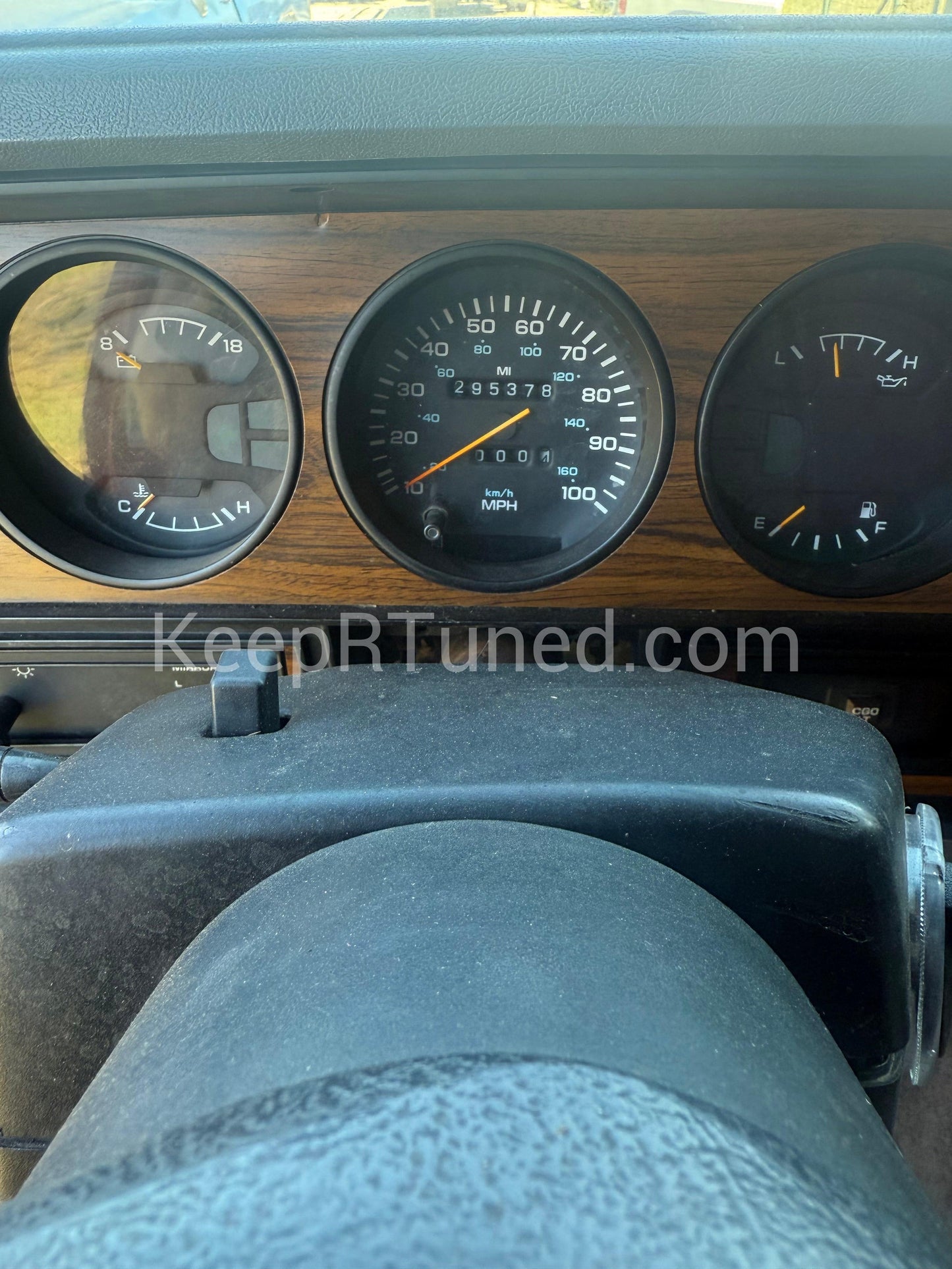 Club Cab D350 5 Speed “Randy” Truck