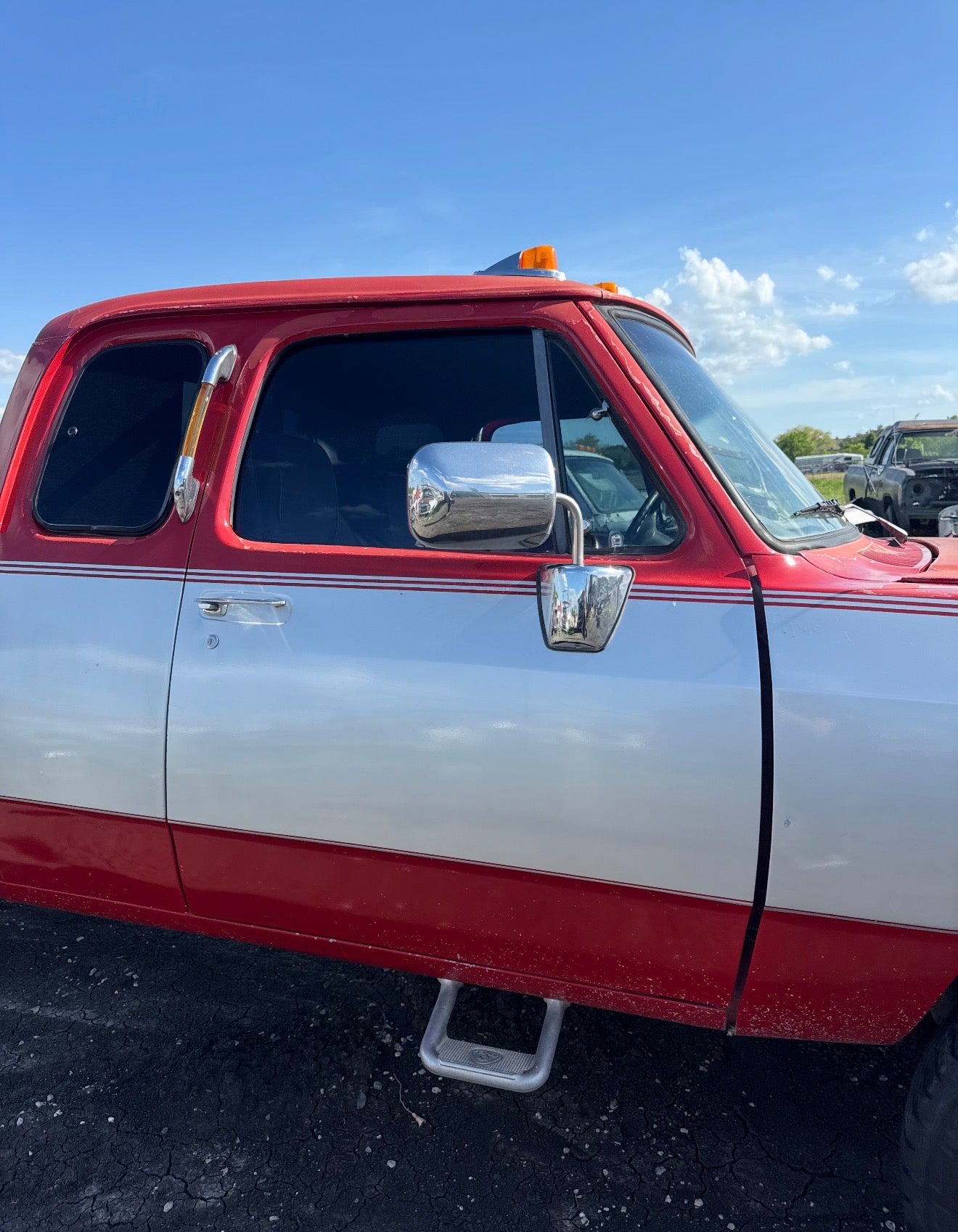 Passenger Red / Silver Electric Door