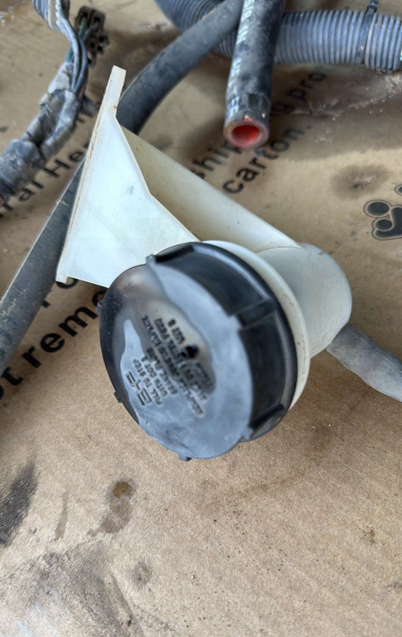 Reservoir Cap