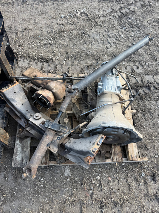 Automatic transmission 4x4, driveshafts, lines, 4x4 transmission mount, transfer case