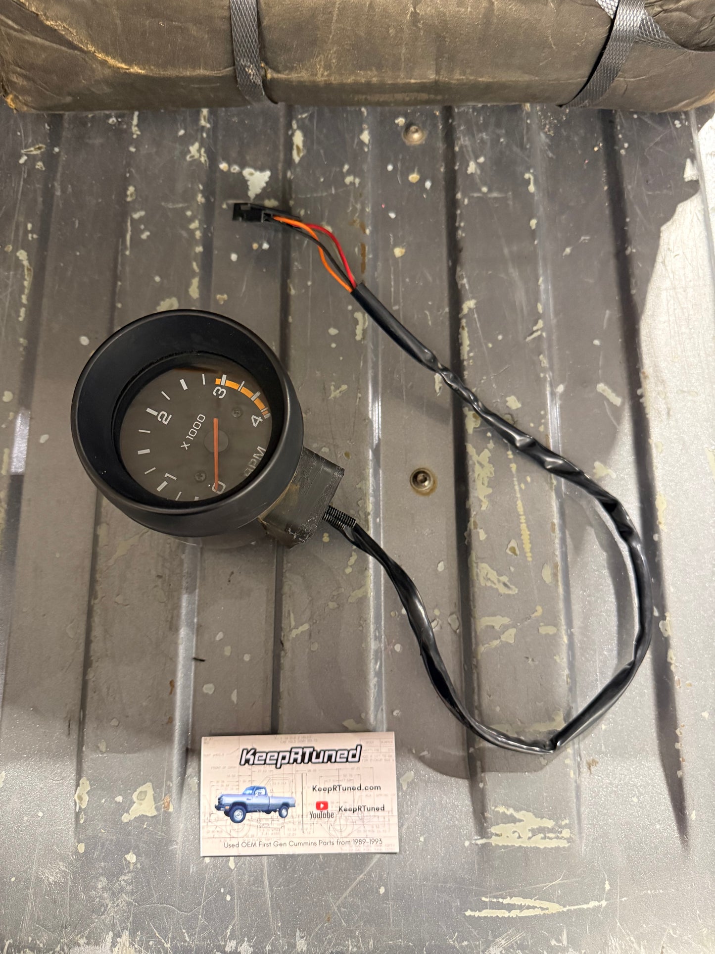 (For Parts) Factory Tachometer 89-93 Dodge Ram 1st Gen Cummins
