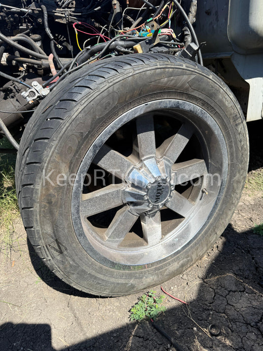 Moto Metal Wheels On Toyo Tires (Local Pickup)