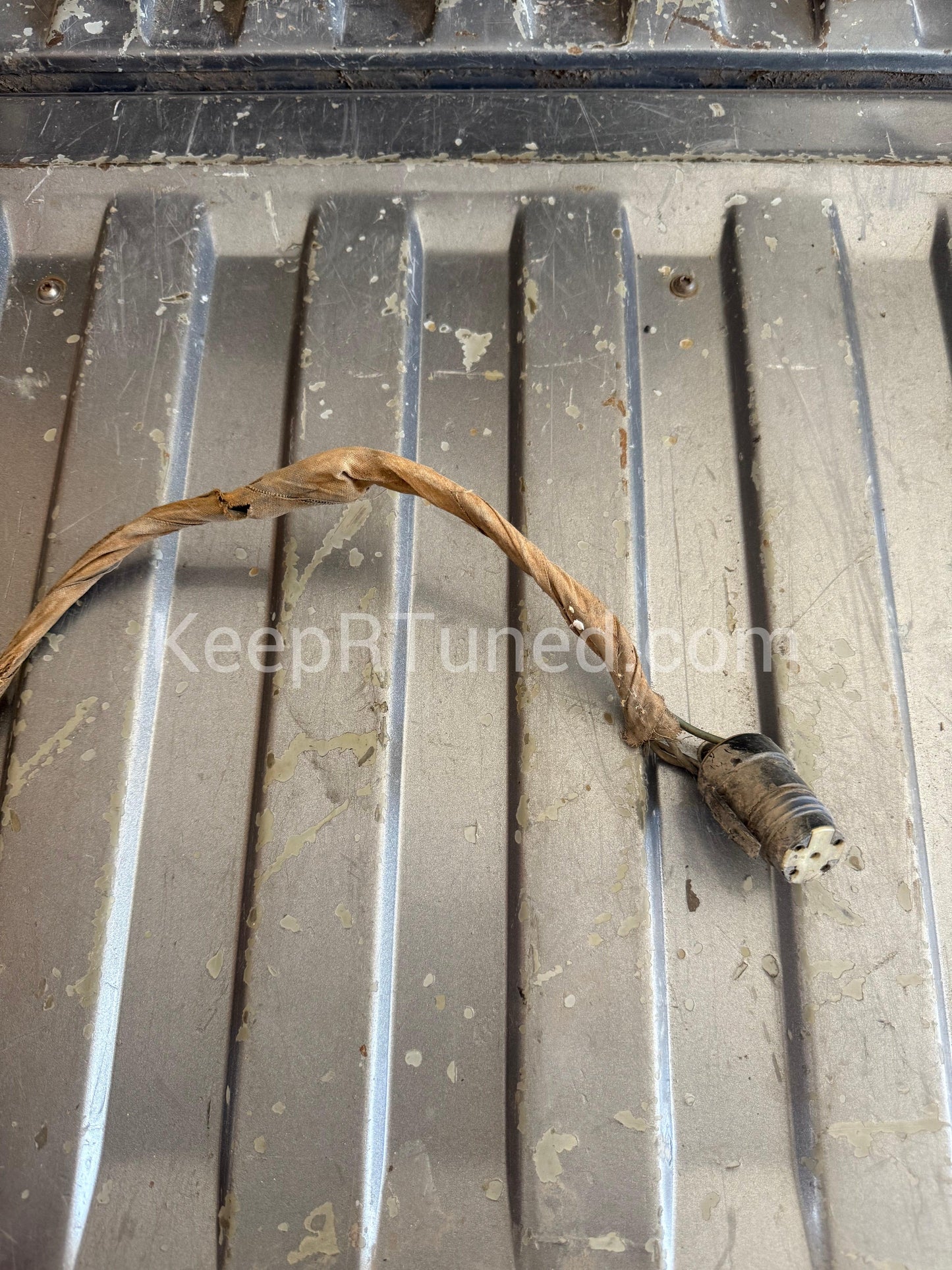 Fuel Tank Sending Unit Plug 1989 - 1990 Cummins