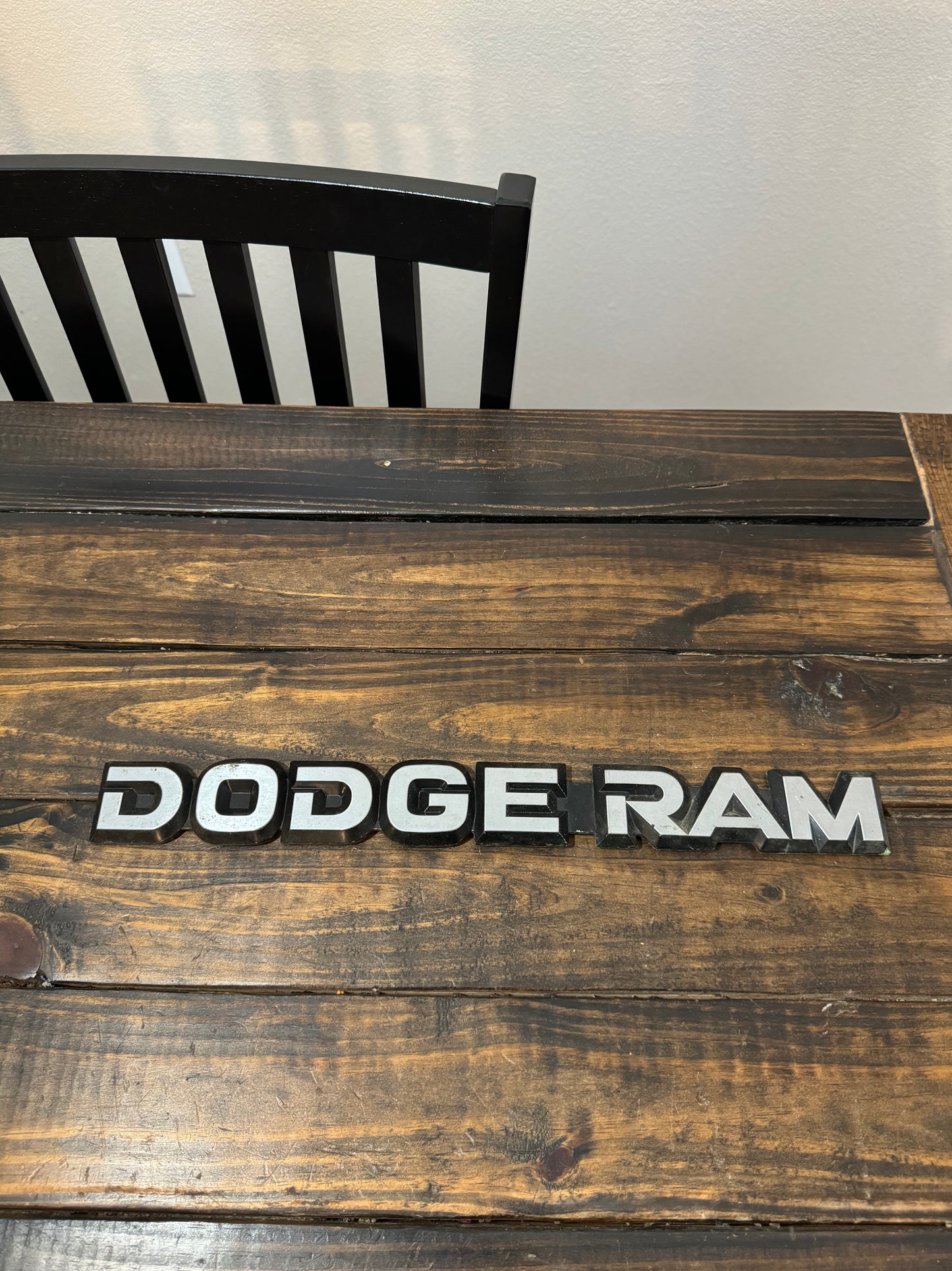 Emblem Dodge Ram