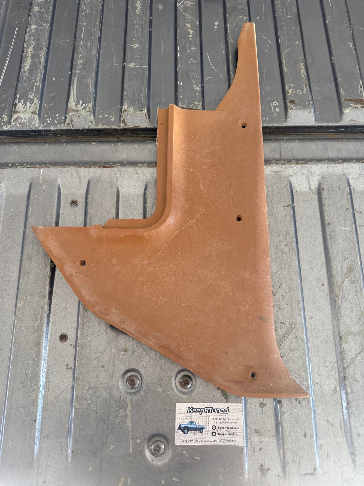 Kick Panel Passenger Side Spice Tan