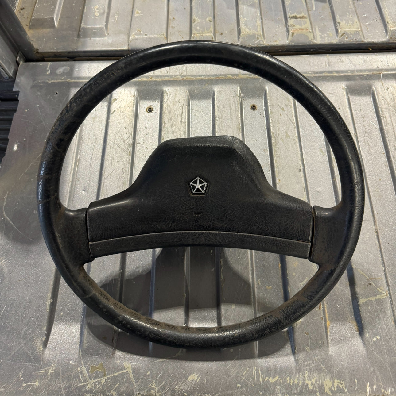 Steering Wheel (Without Cruise)