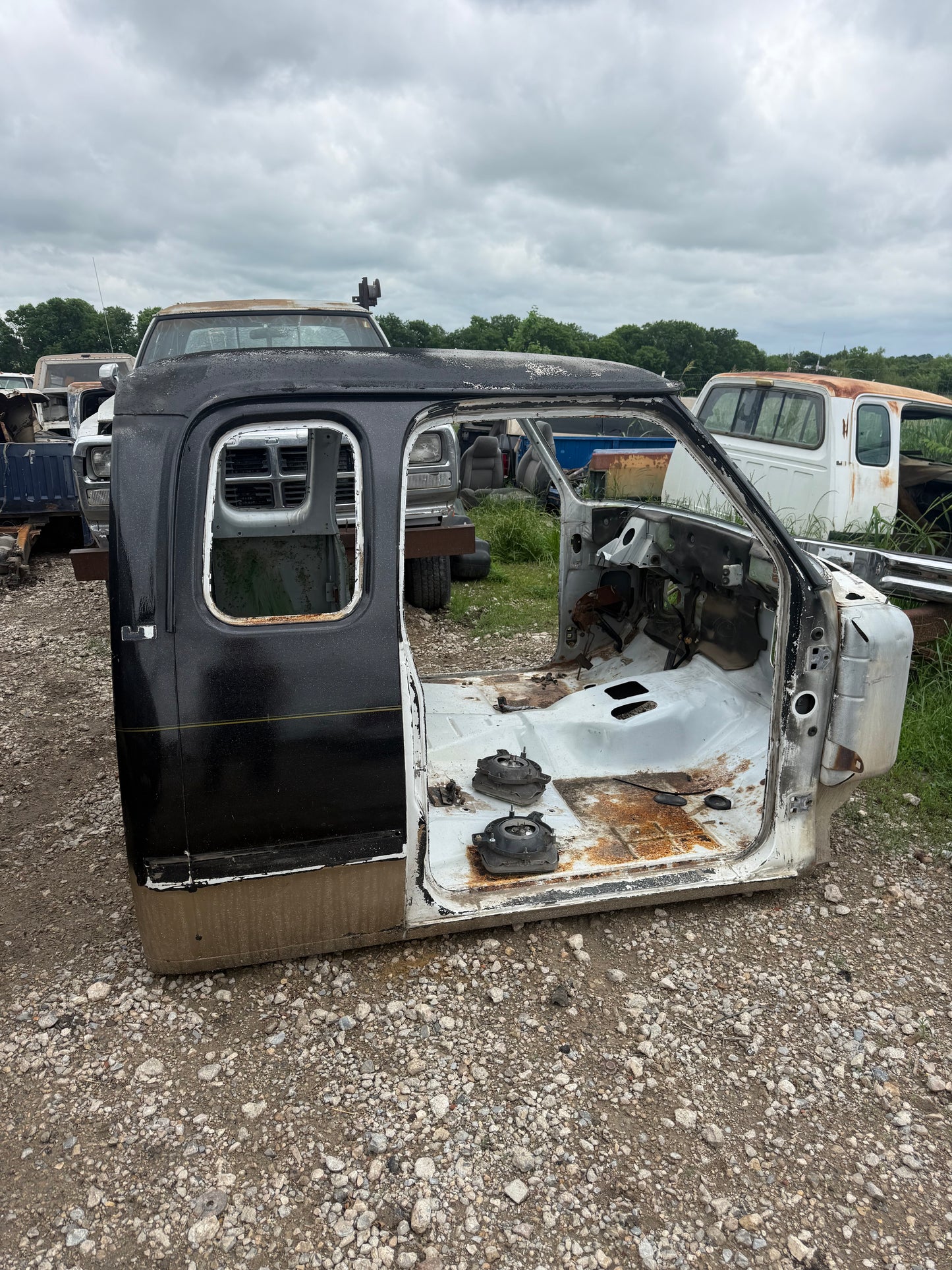 Club Cab Black and White (gutted cab) 1992 Dodge Ram 1st Gen Cummins Local Pickup