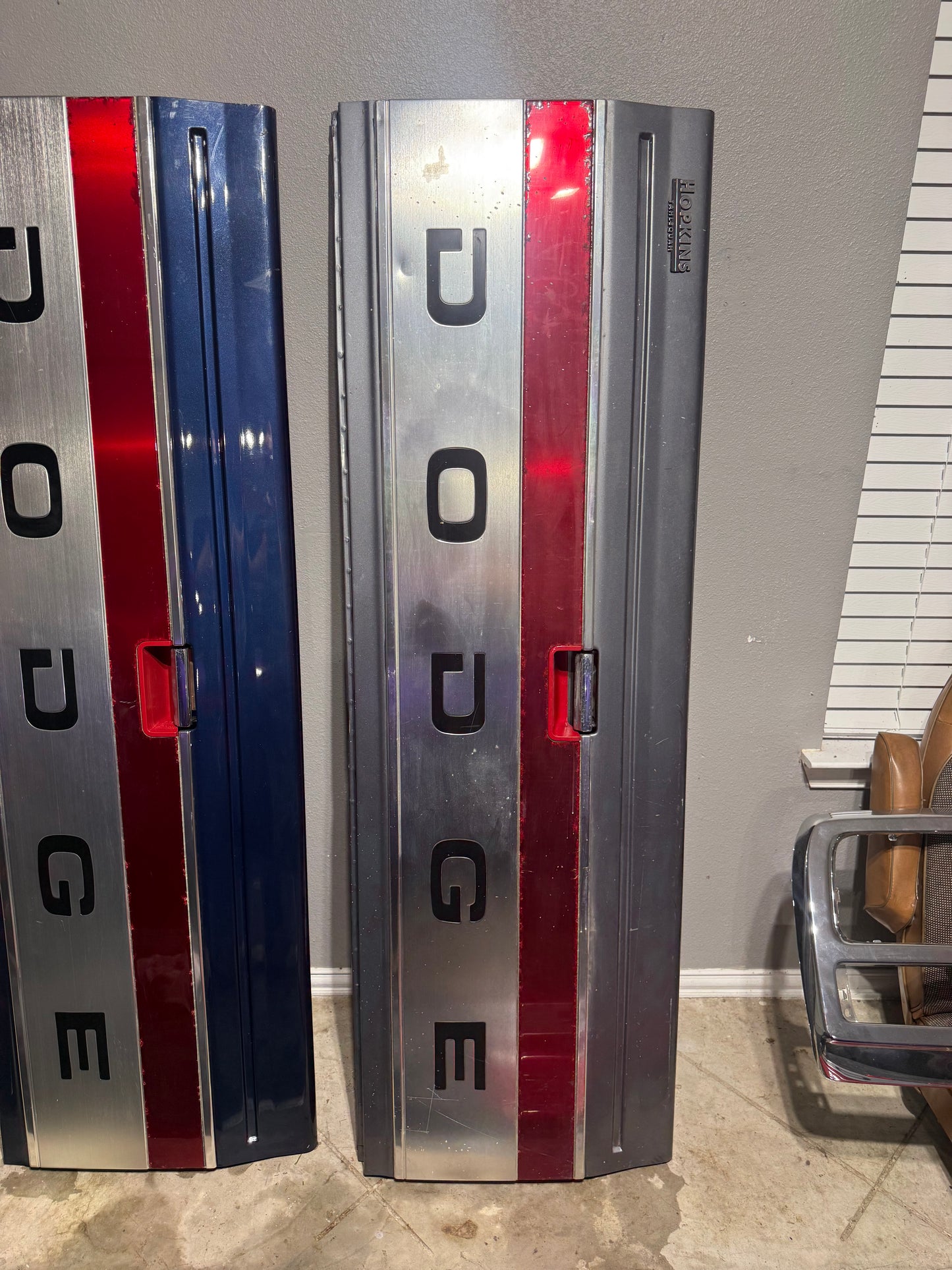 Tailgate Silver New Take Off? LE First Gen Cummins - (Contact Us for Shipping Quote)