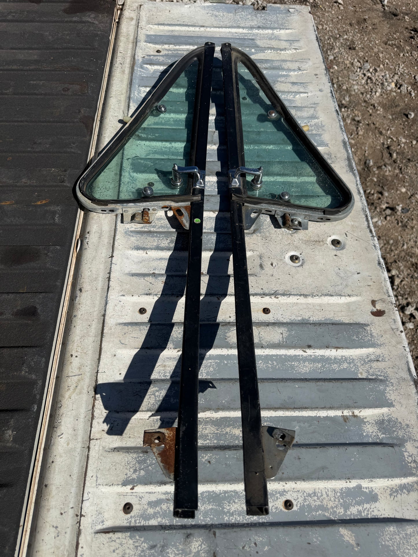 Wing Window Assembly Pair 89-93 First Gen Cummins