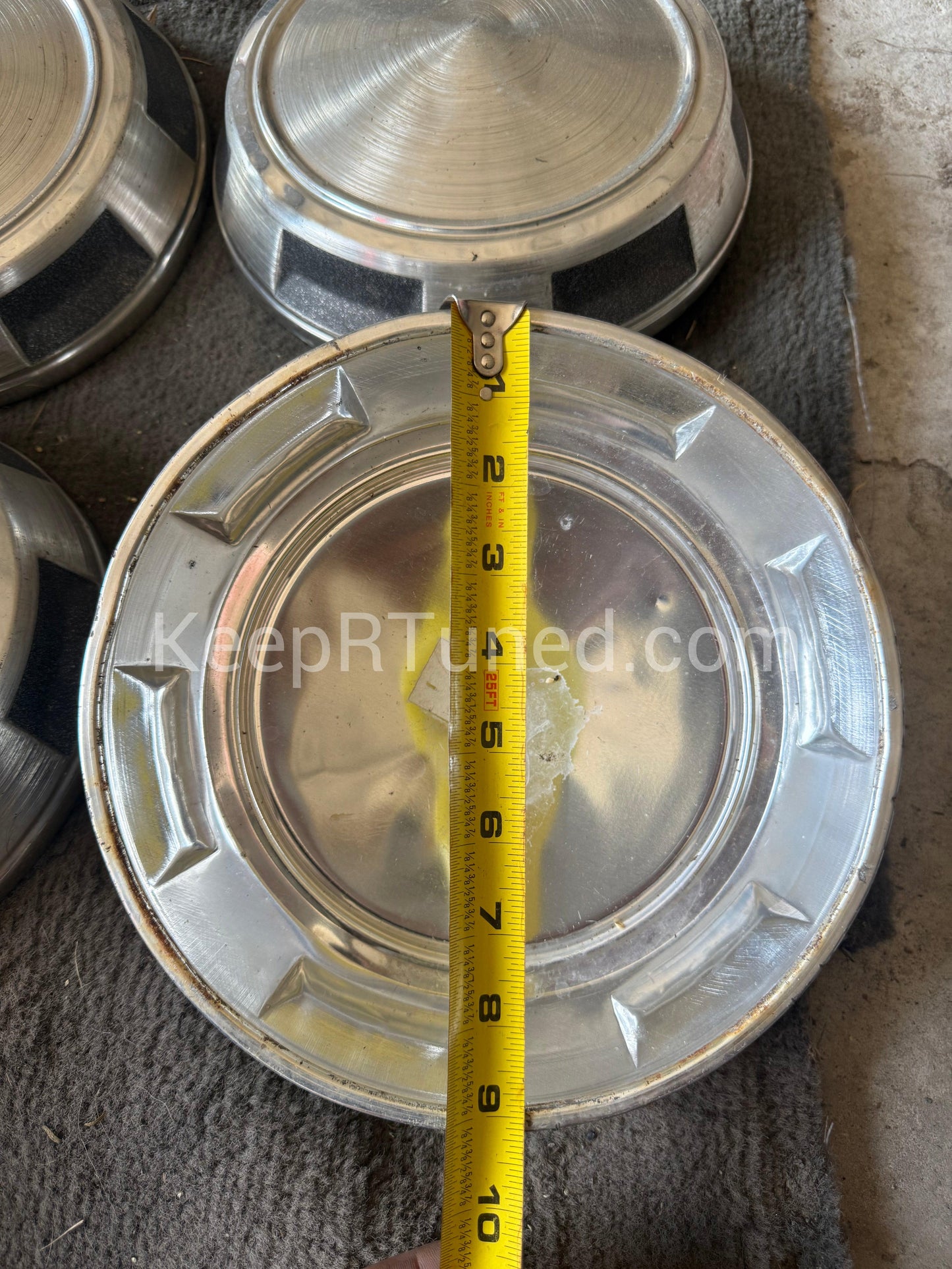 Hub Cap (Smaller) D150/Van? Set of 4 (9 inches wide)