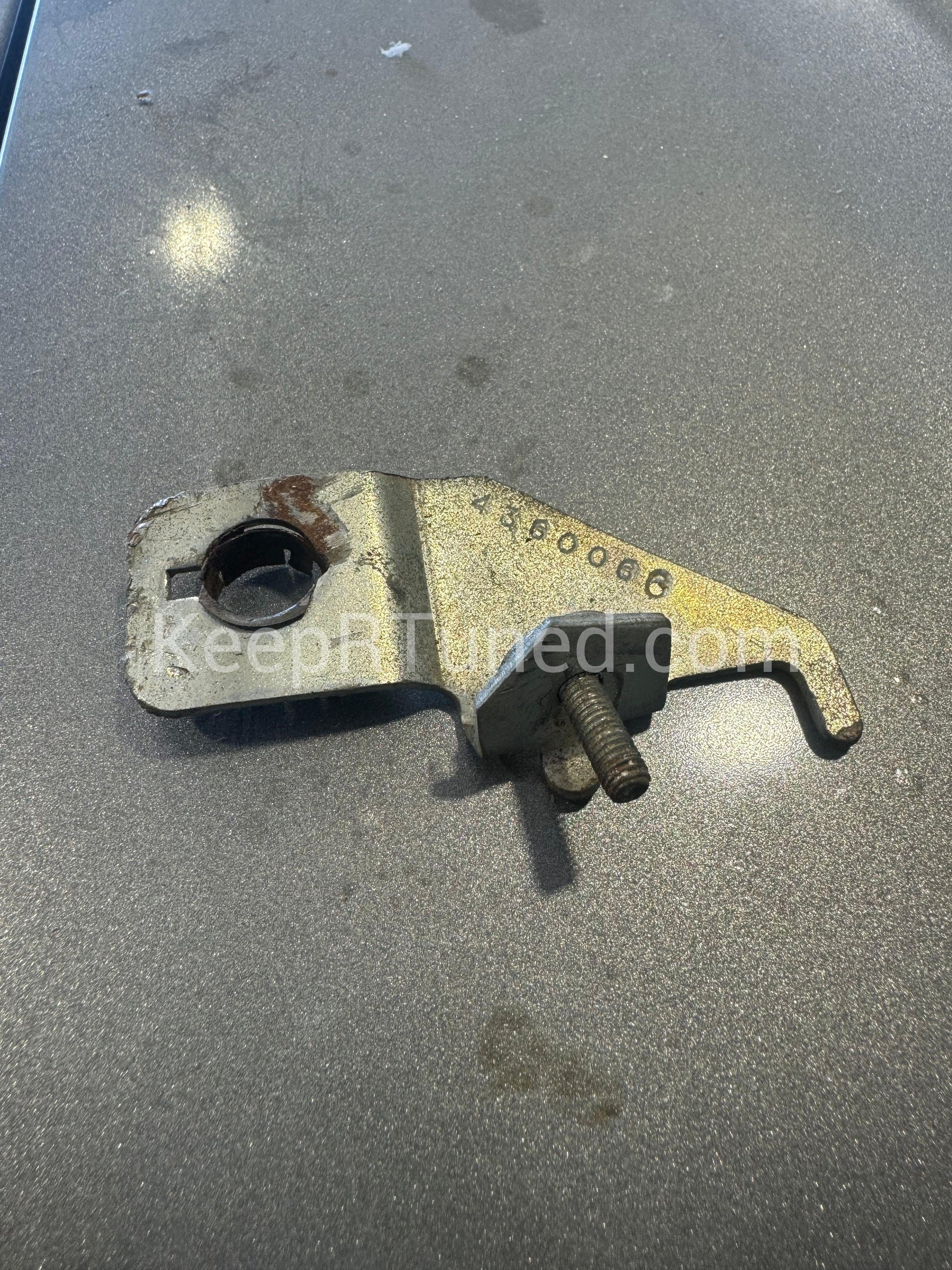 Brake Light Switch Bracket – KeepRTuned