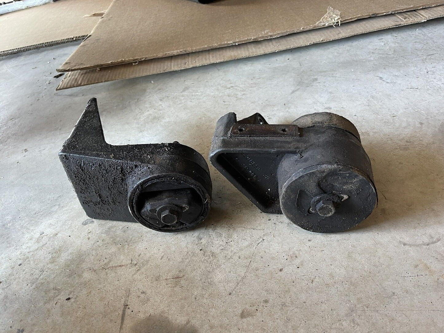 Motor Mounts (2nd Gen Cummins)